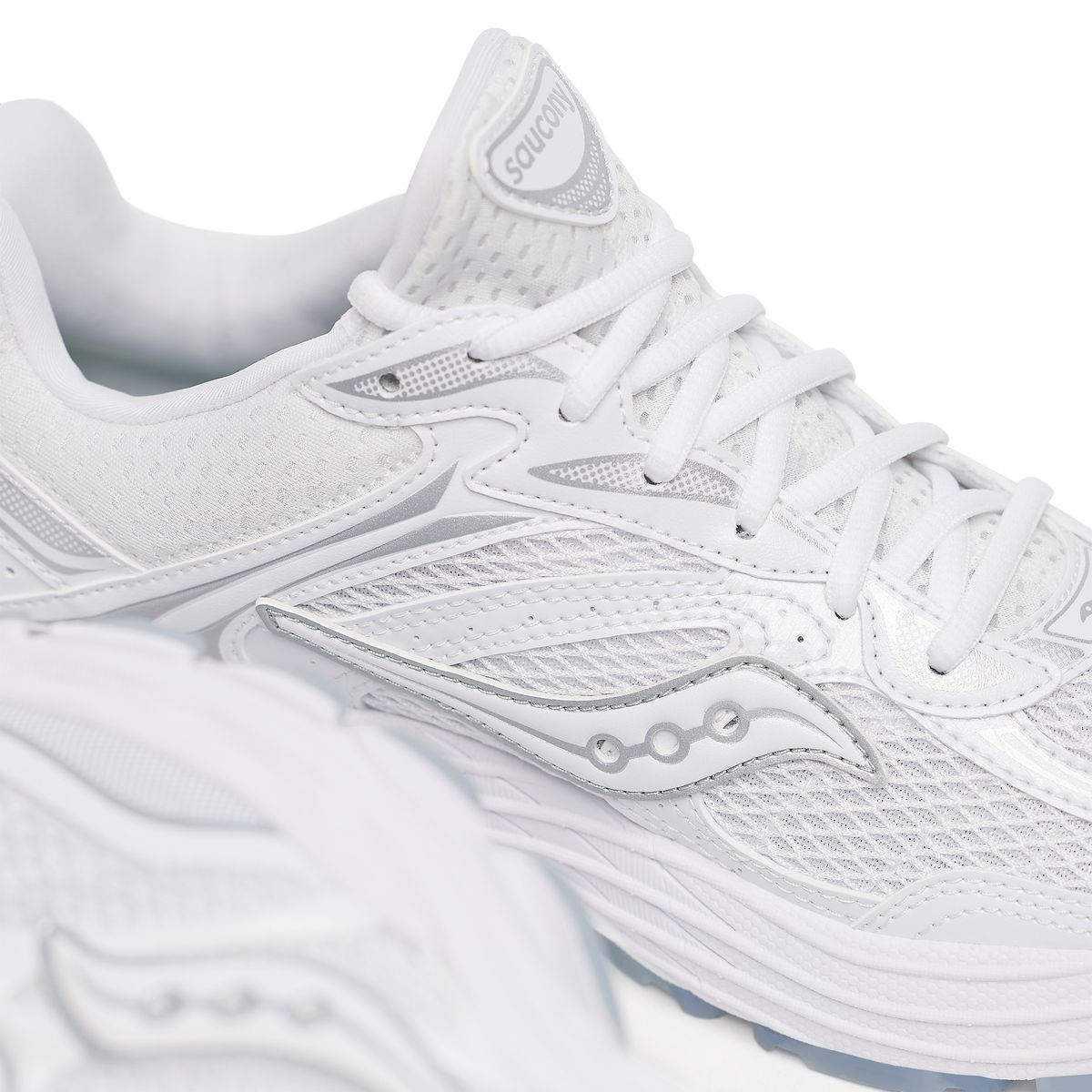 SAUCONY PROGRID OMNI 9 - WHITE