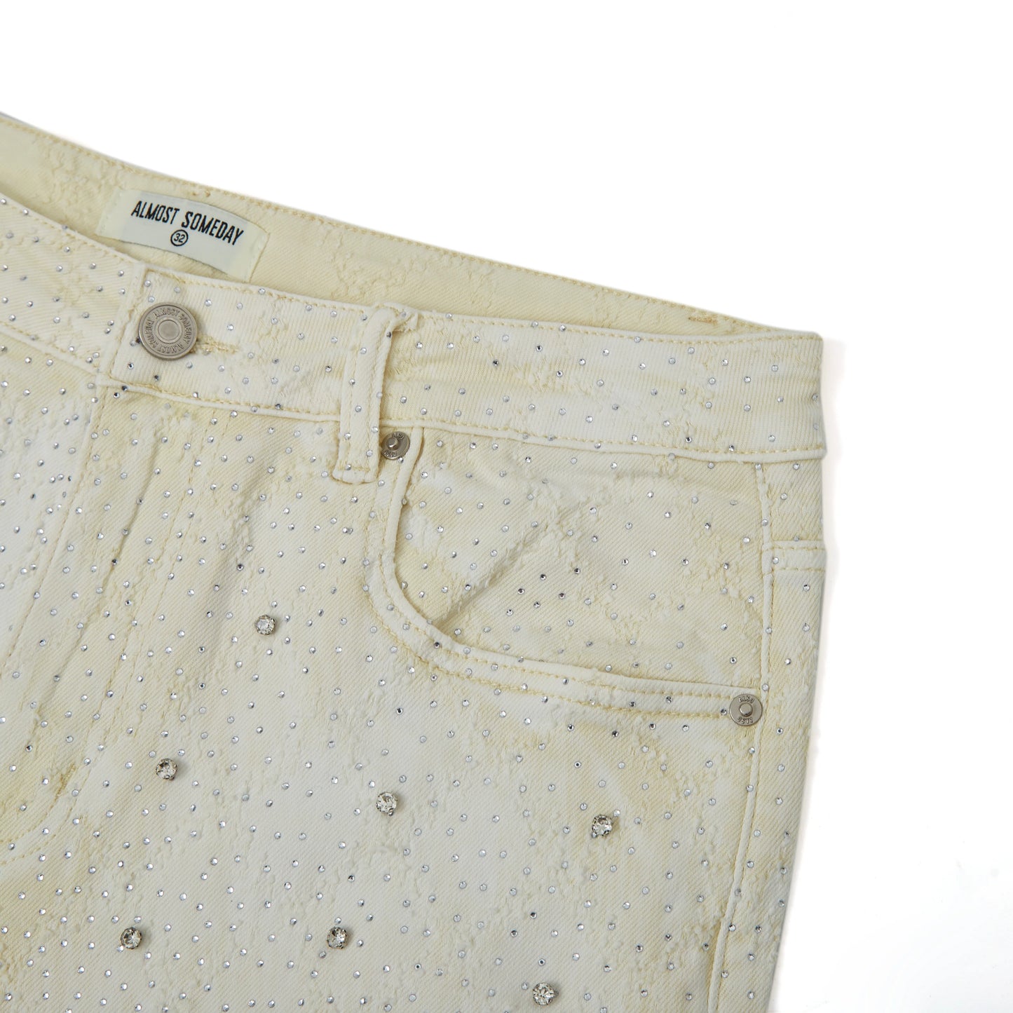 AS 'GEMSTONE' SHORTS - CREAM WASH