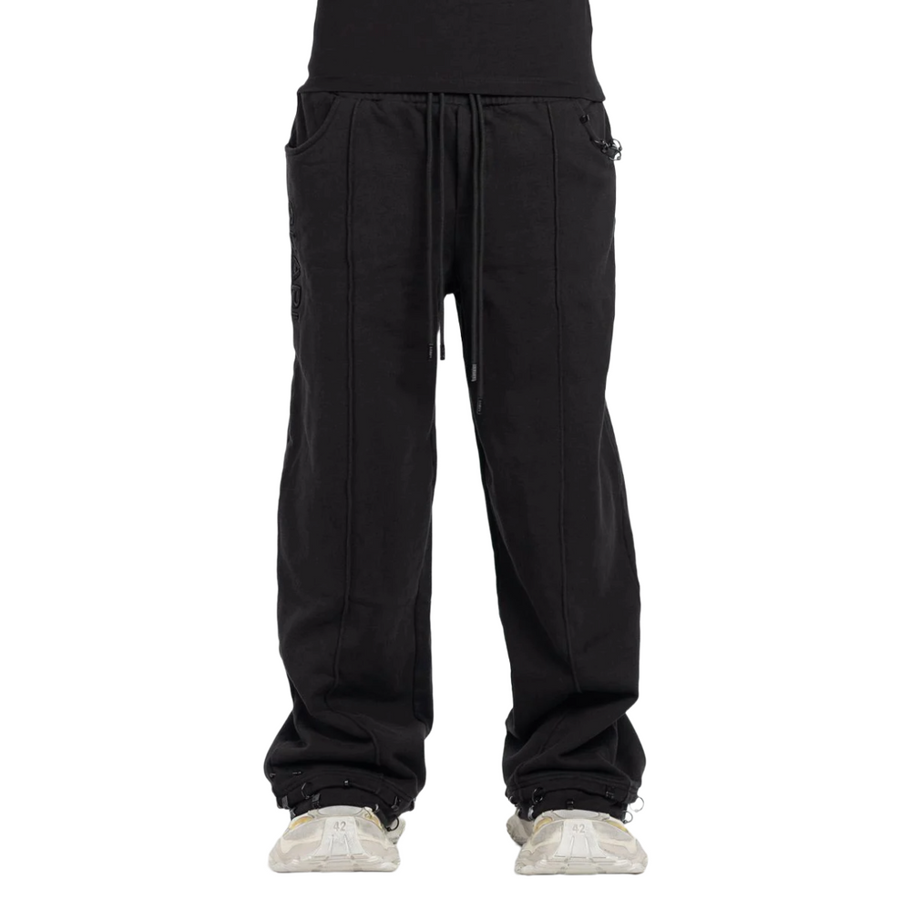 GUAPI ALL BLACK PIERCING SWEAT PANTS