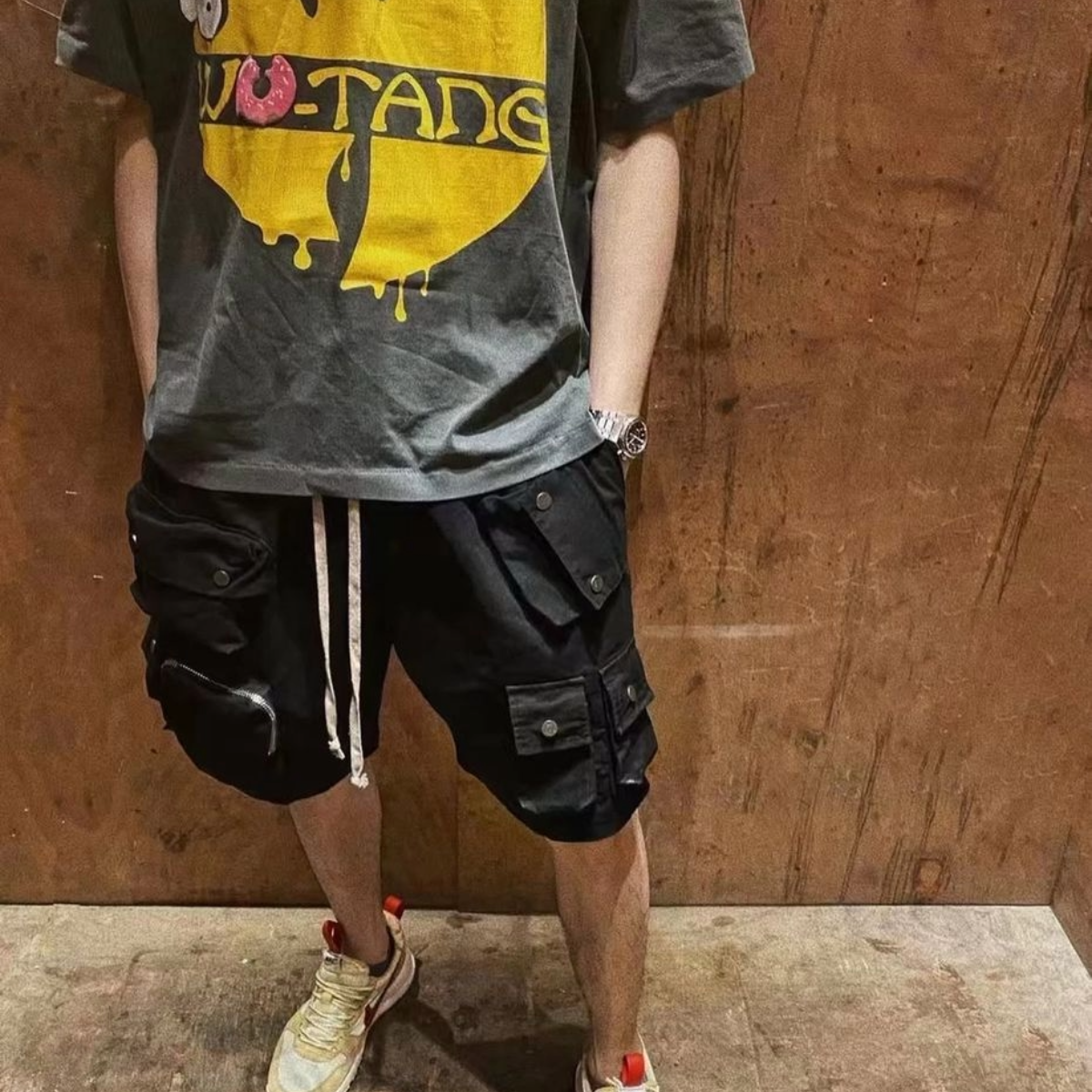 UNDVLPD NOIR MULTI CARGO SHORTS
