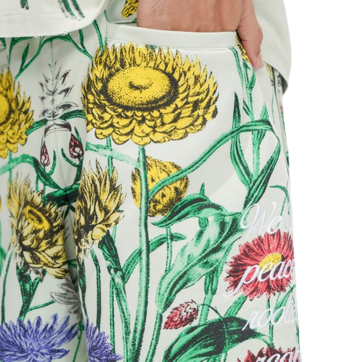 TRNCHS 'GROWN IN WAR' SHORTS (FLRL)