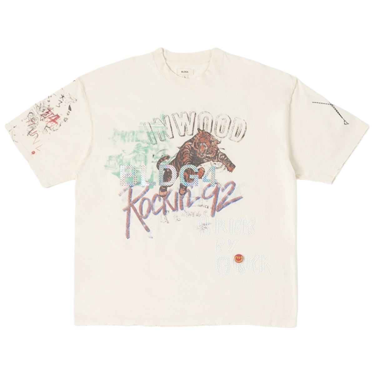 BLDG4 'MONUMENT' SS TEE (WHT)