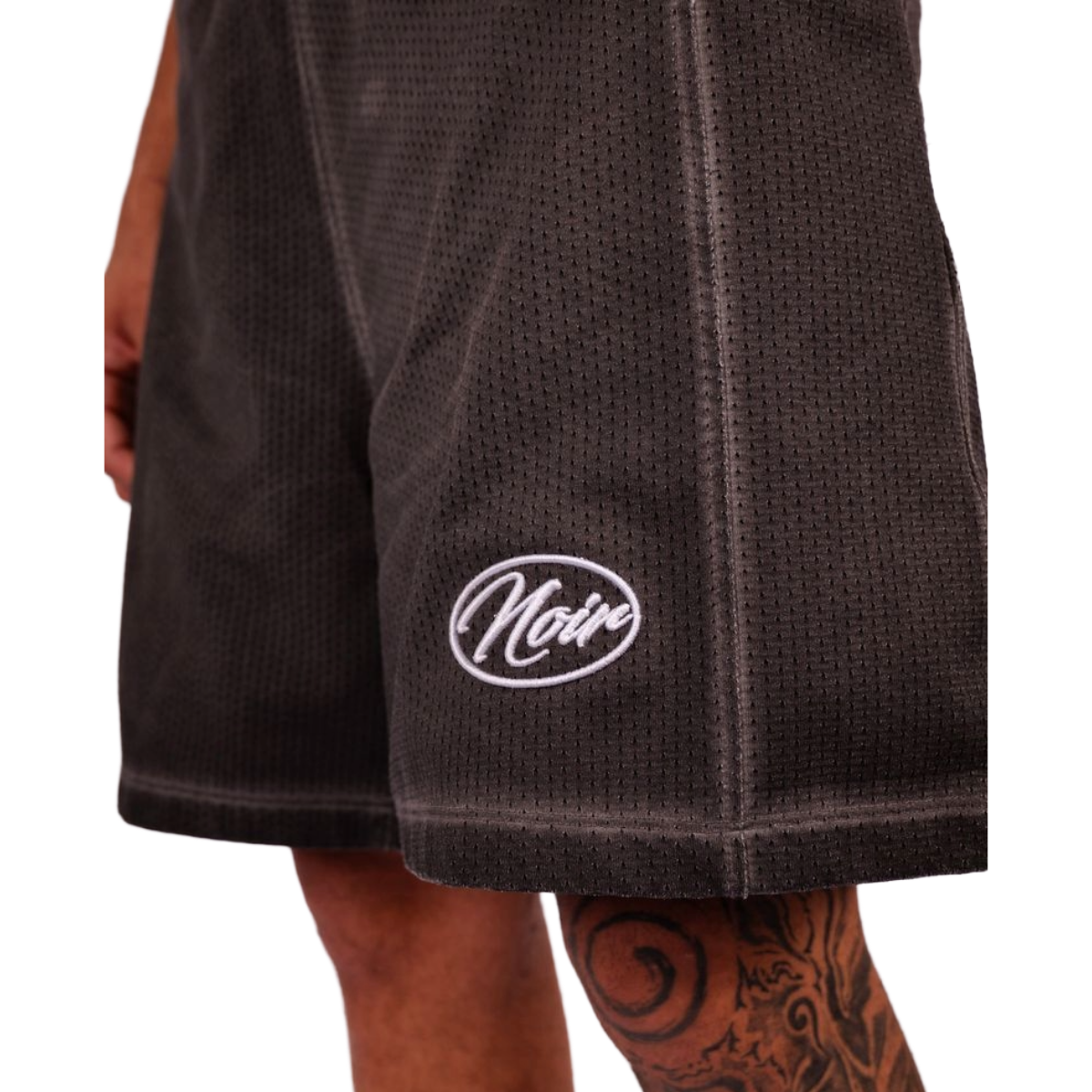 NOIR 'SIGNATURE' SHORT