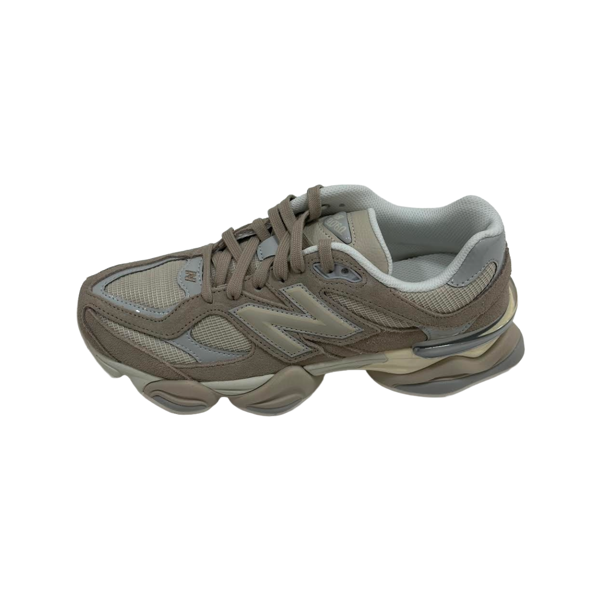 NEW BALANCE 9060 (TAN)