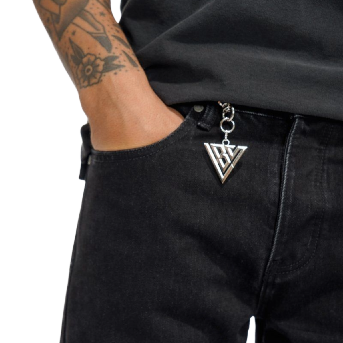 VALABASAS 'DIFFERENT' STRAIGHT DENIM (BLK)