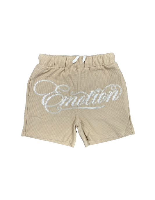ME "CREAM SIGNATURE BUTTON SHORTS"