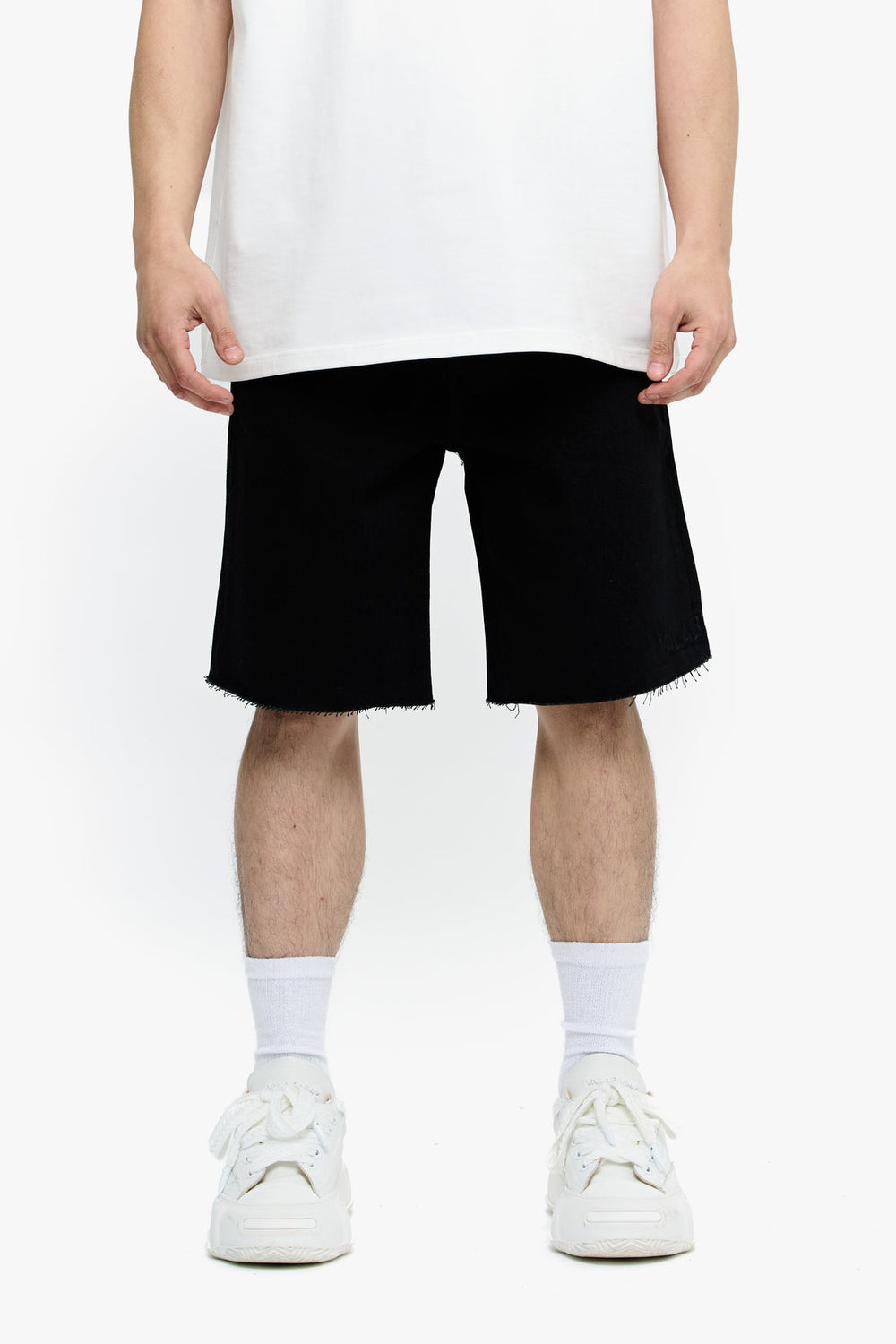 VALABASAS MR.SHORTS BLACK