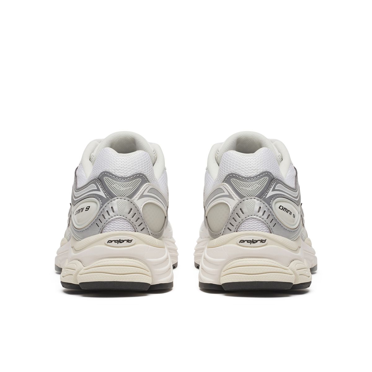SAUCONY PROGRID OMNI 9 - WHITE/SILVER