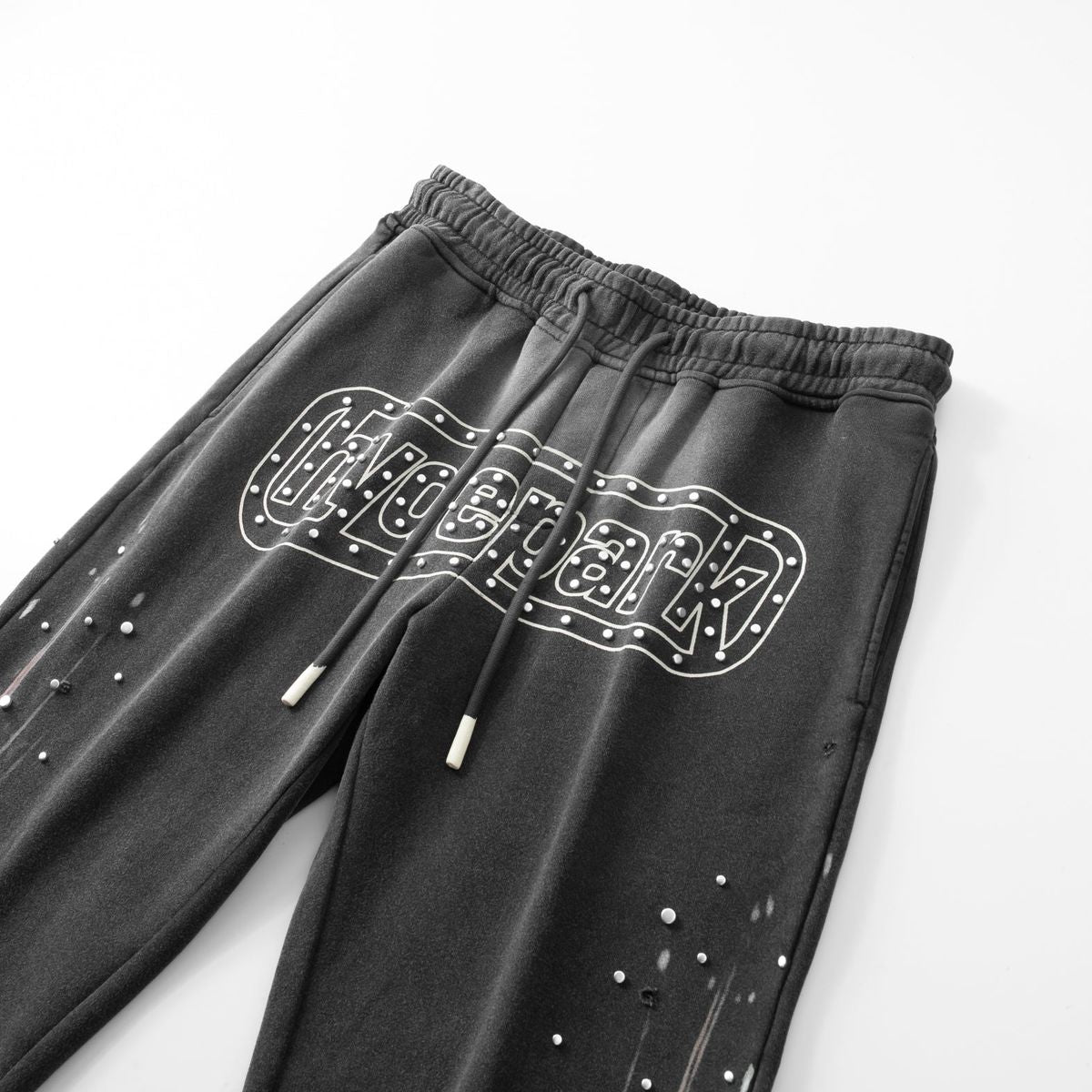 HP DIVINE AWAKENING - THROW BACK - WIDE LEG JOGGER - BLACK