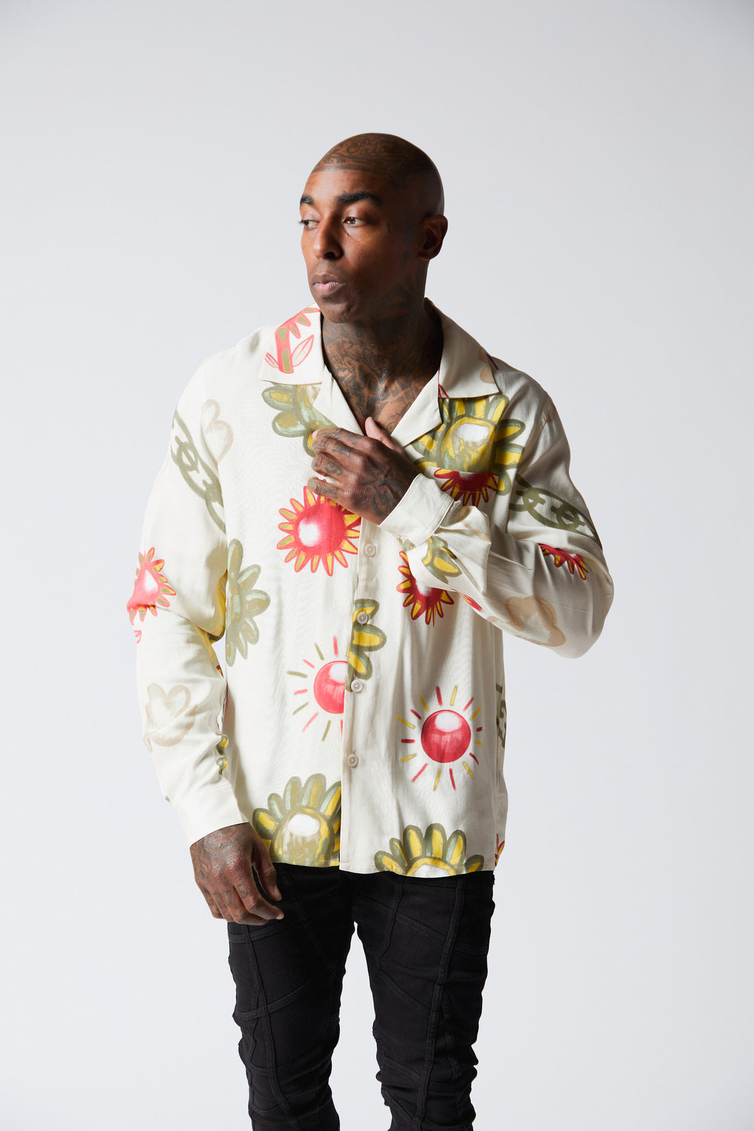 VALABASAS "SCRIBBLES" MULTI BUTTON UP