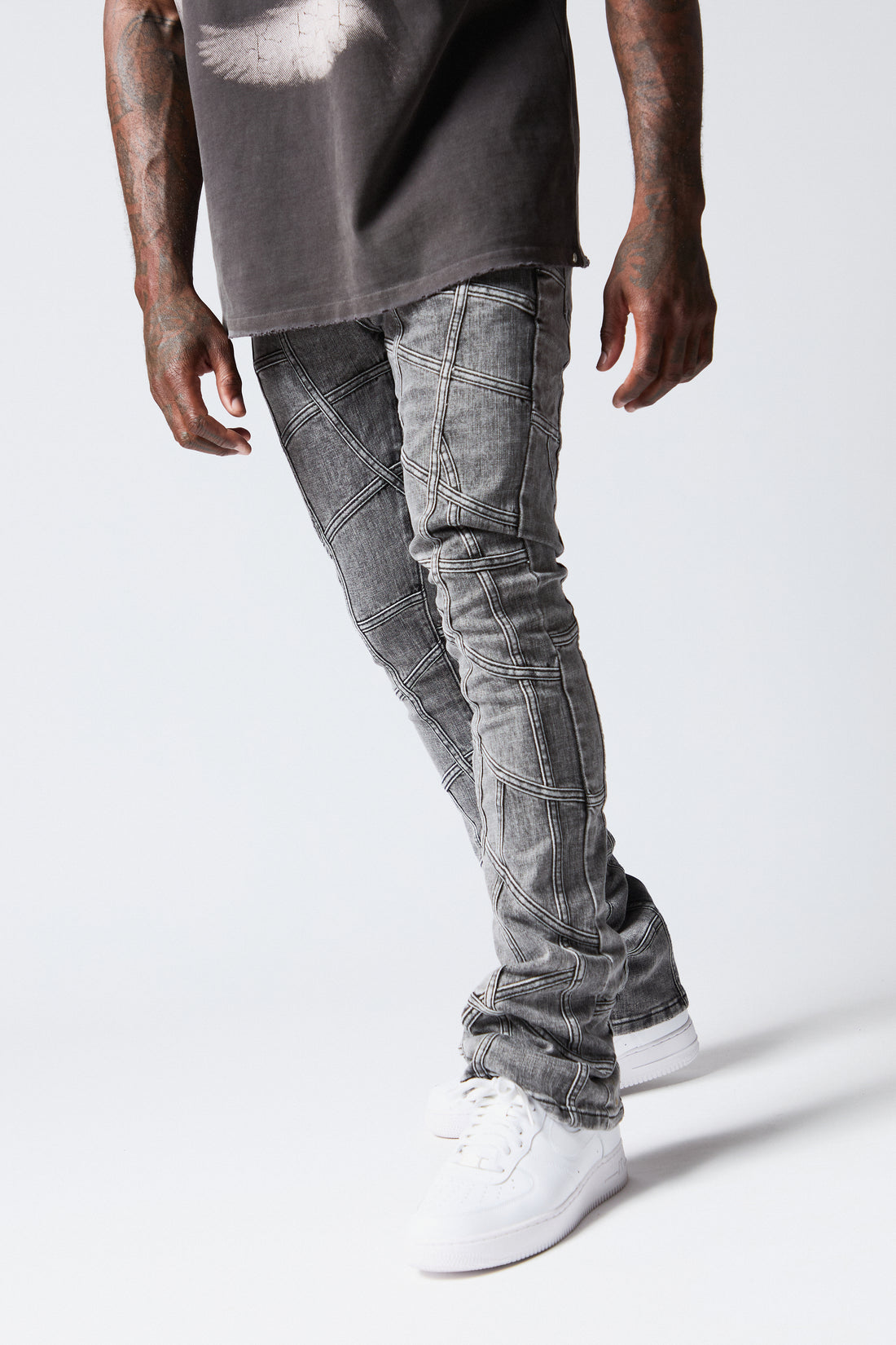 VALABASAS "STREAK" GREY WASHED FLARED STACKED JEAN