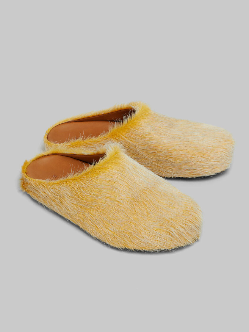 MARNI YELLOW LONG HAIR CALFSKIN FUSSBETT SABOT