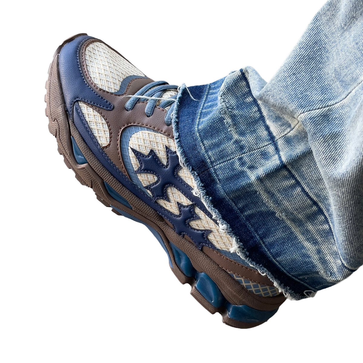 BRAVEST STUDIOS DUNE KROSS KOUNTRY RUNNER
