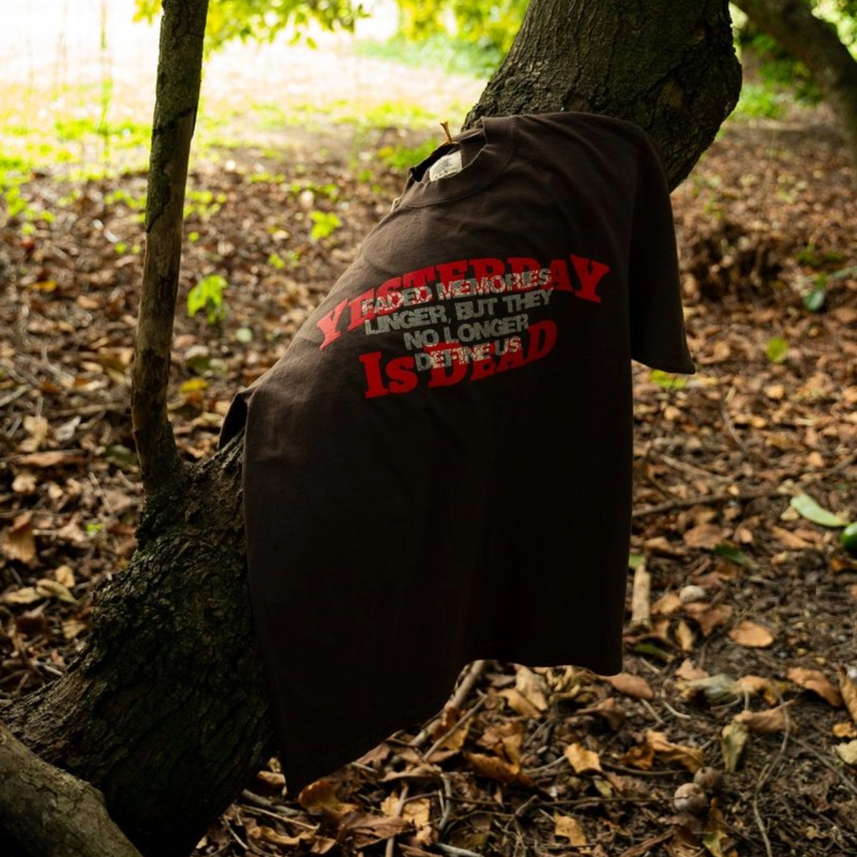 YID THROUGH THE HAZE TEE - MOCHA