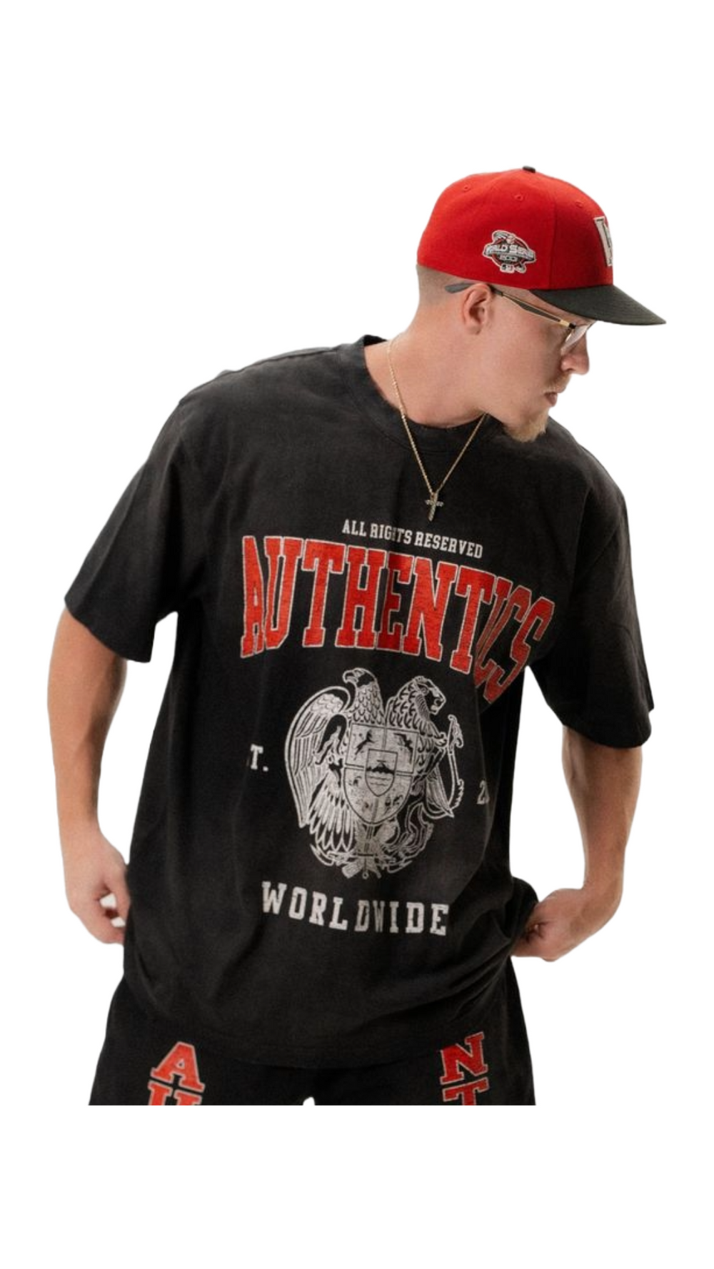 AUTHENTICS "WORLDWIDE CREST" TEE