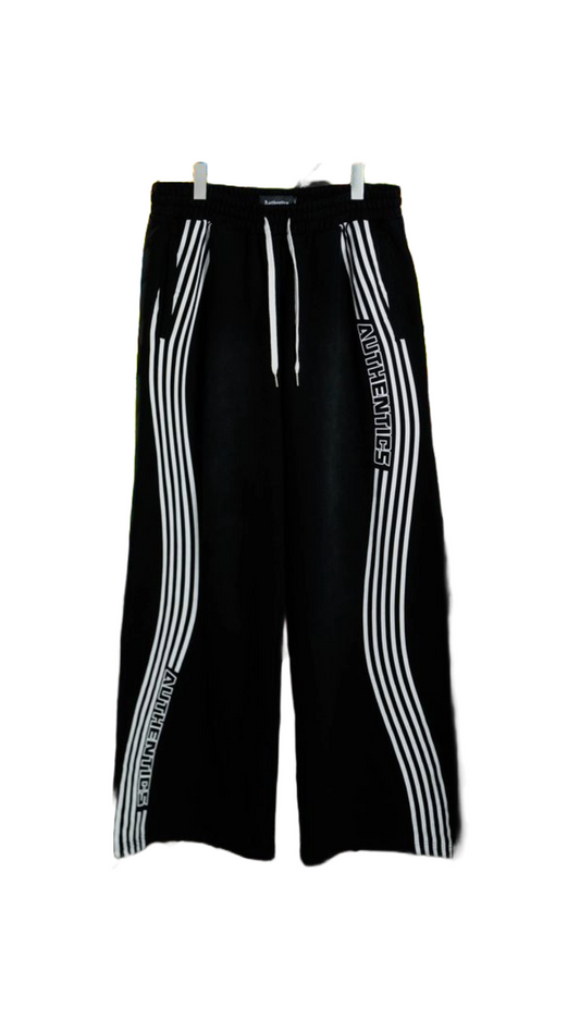 AUTHENTICS WAVY FLARE SWEATS