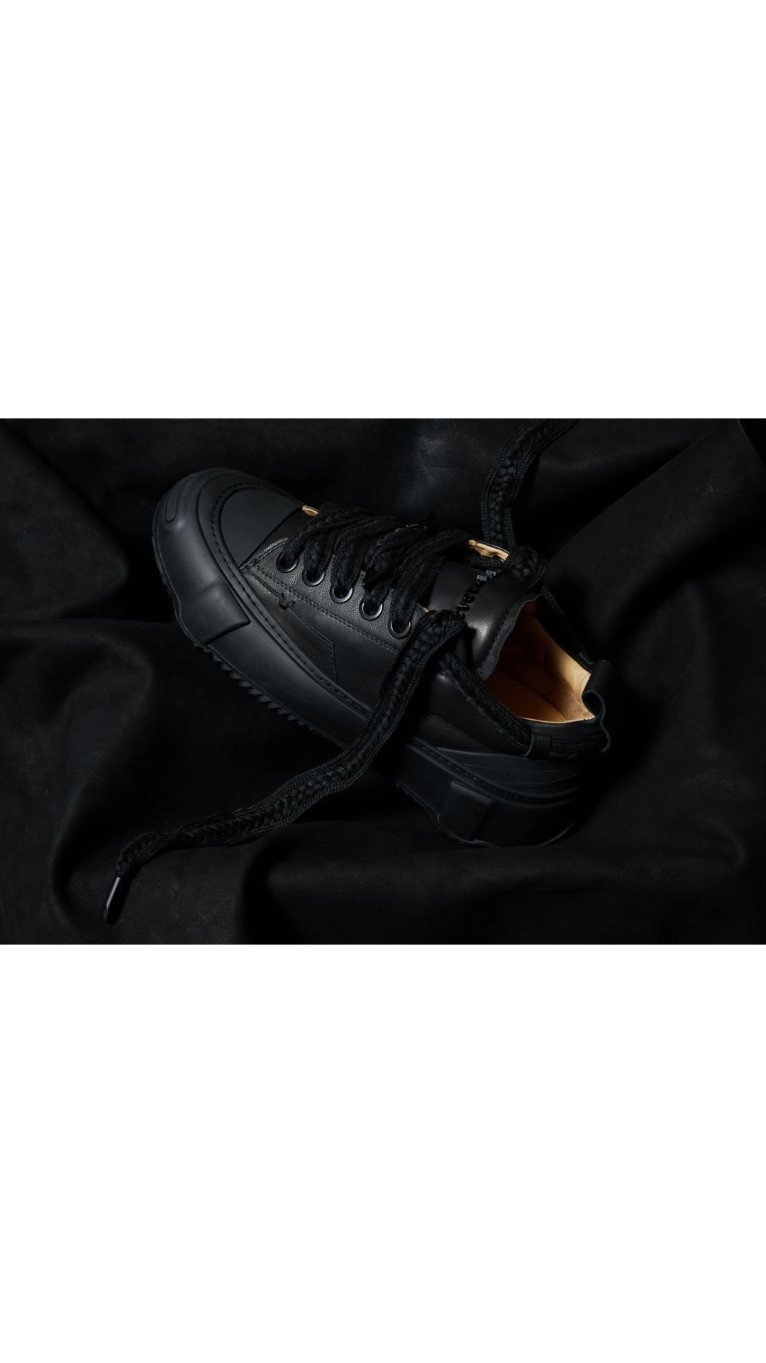 VALABASAS "VISION" BLACK LEATHER LOW TOP