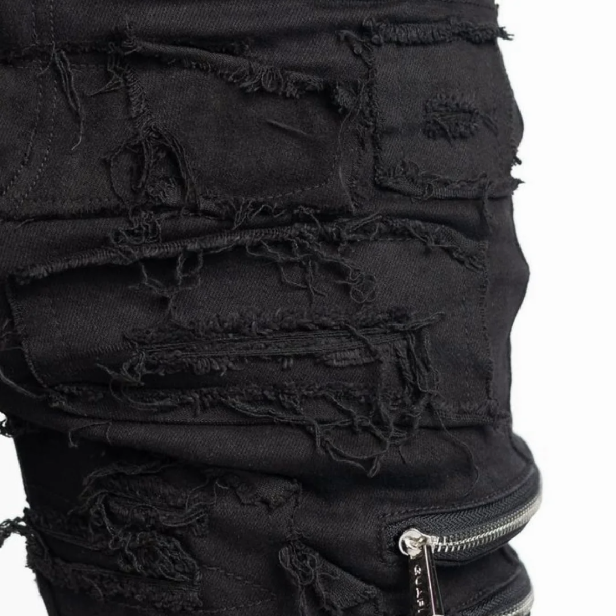 GUAPI OBSIDIAN BLACK DISTRESSED DENIM