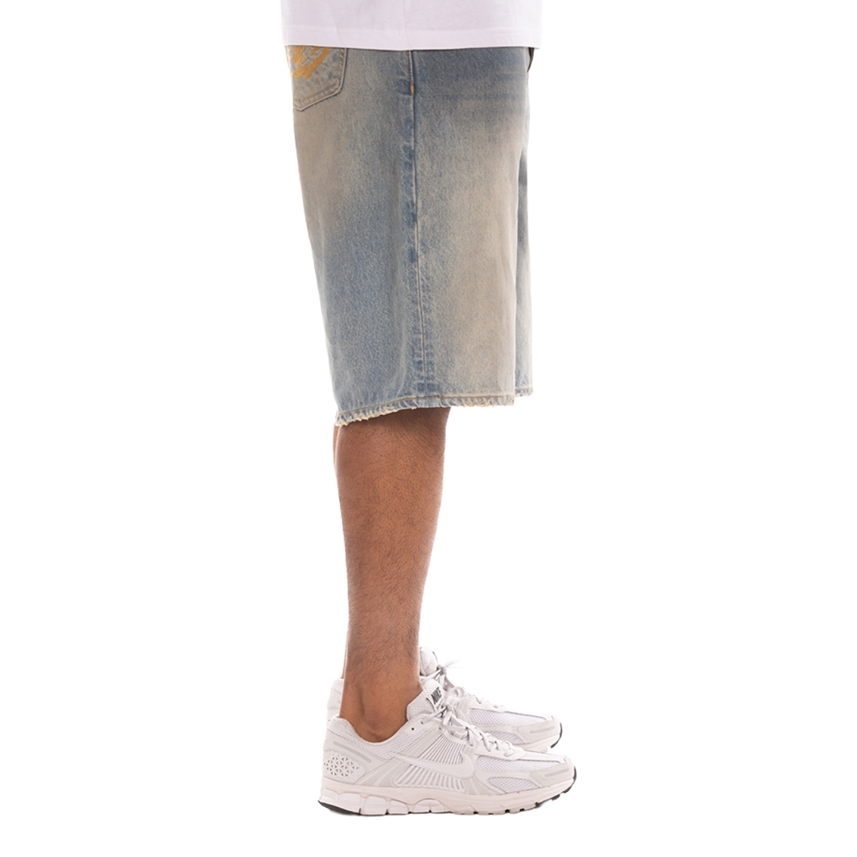 BB QUANTUM JEAN SHORTS (JORT FIT)
