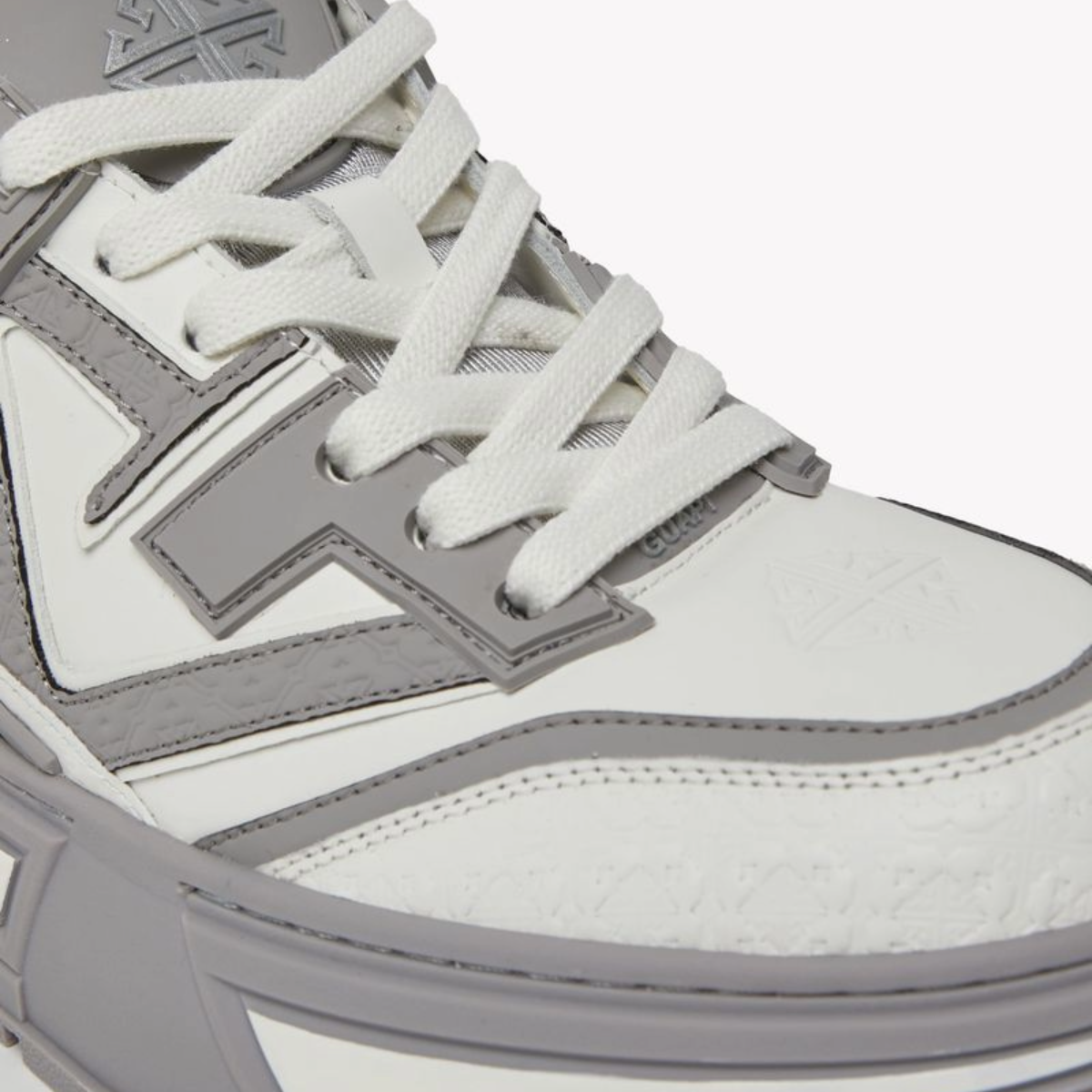 GUAPI CLOUD GREY REIGN SNEAKER