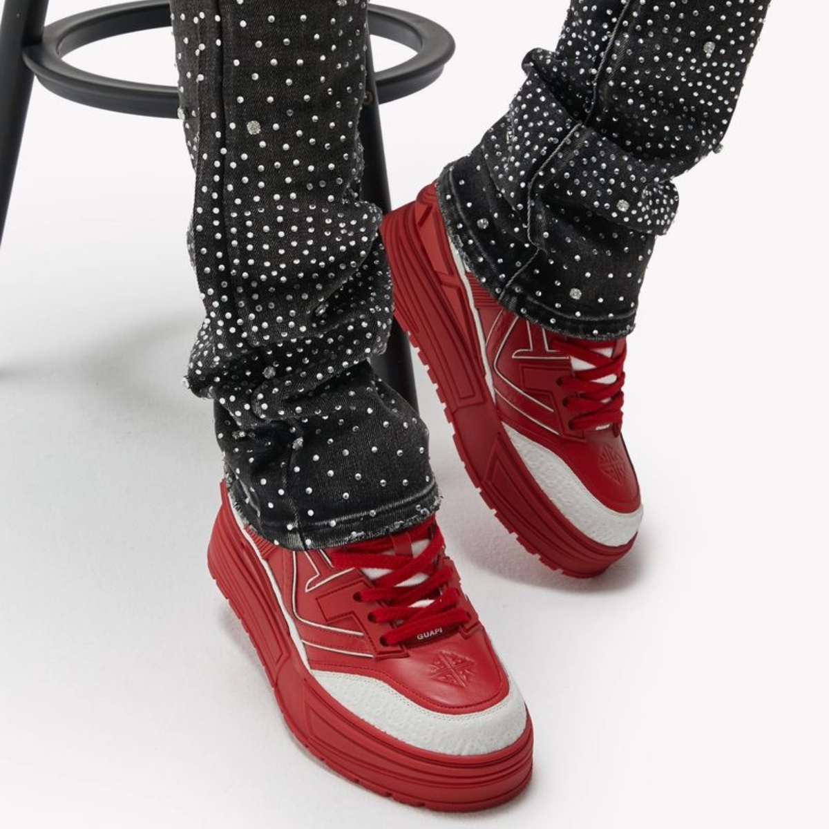 GUAPI BLOOD RED REIGN SNEAKER