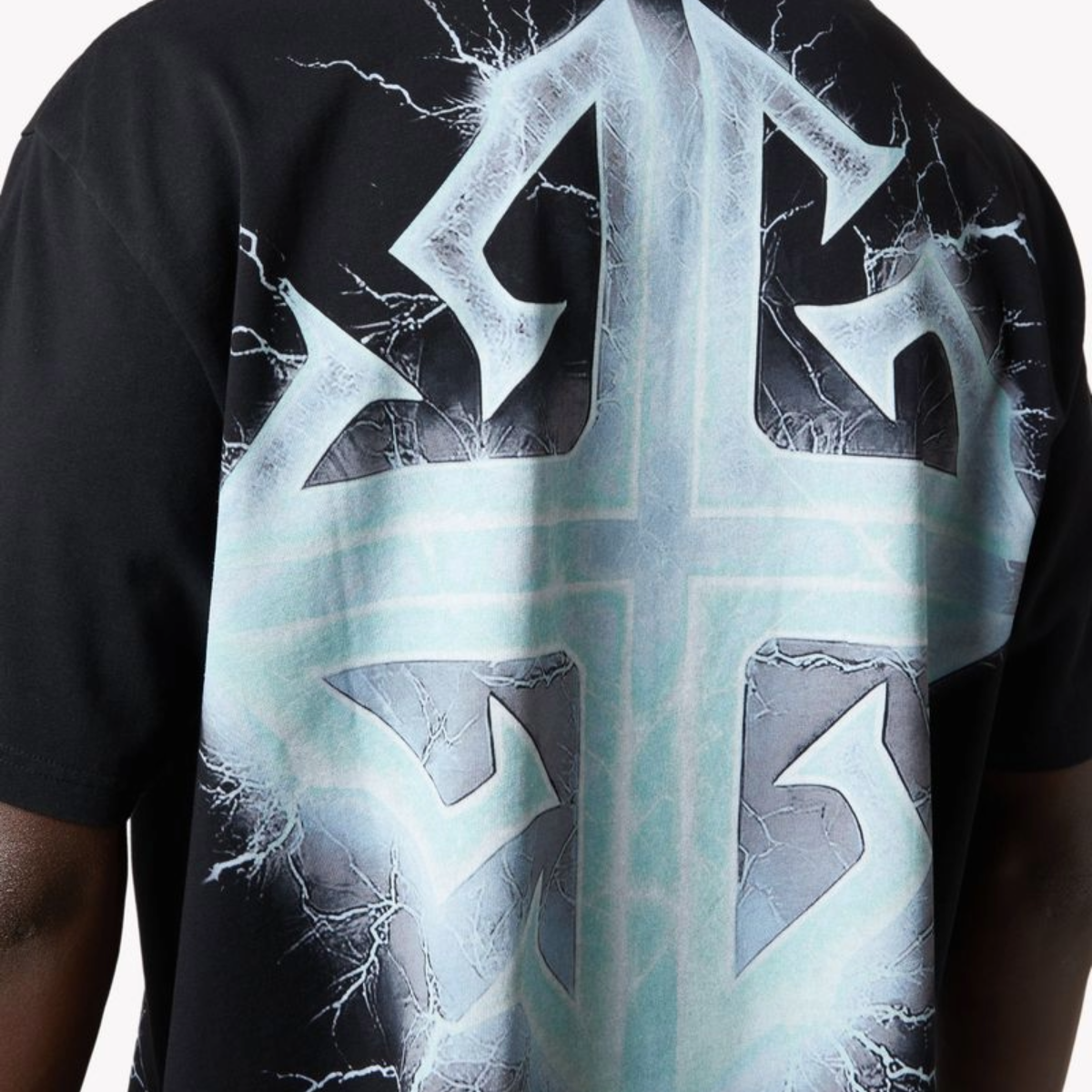 GUAPI BLACK REVIVED TEE V1