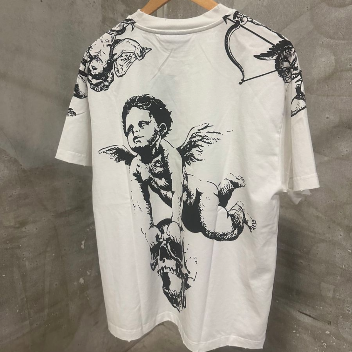 CONCEPT 'AIM' WHITE TEE