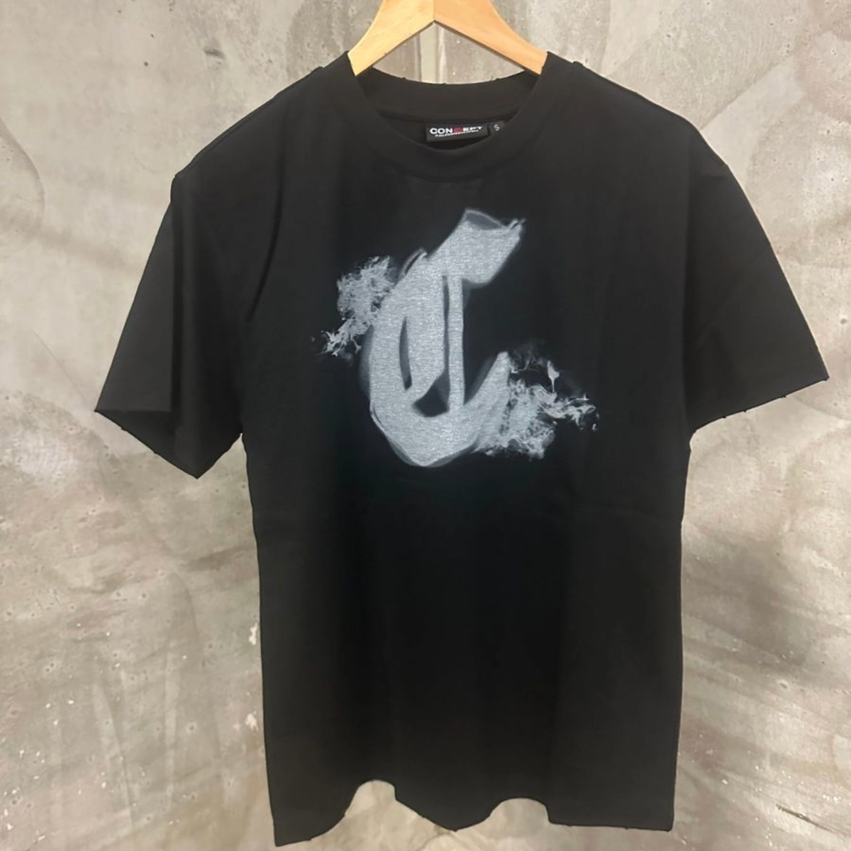 CONCEPT 'DESTROY' BLACK TEE