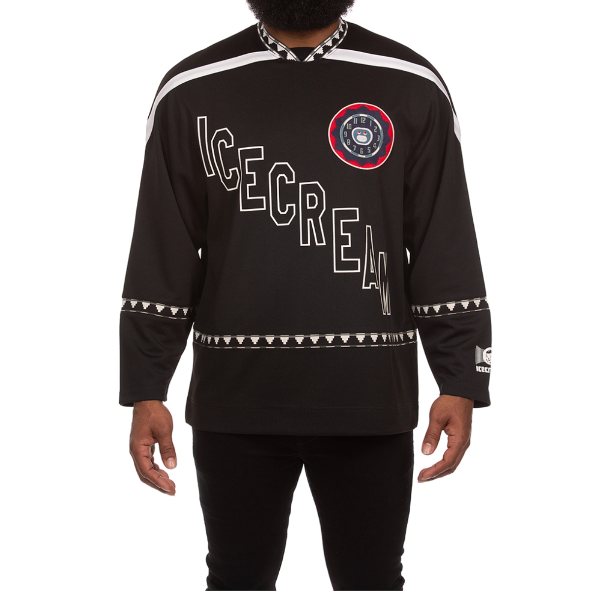 IC PARTY ON JERSEY IS KNIT