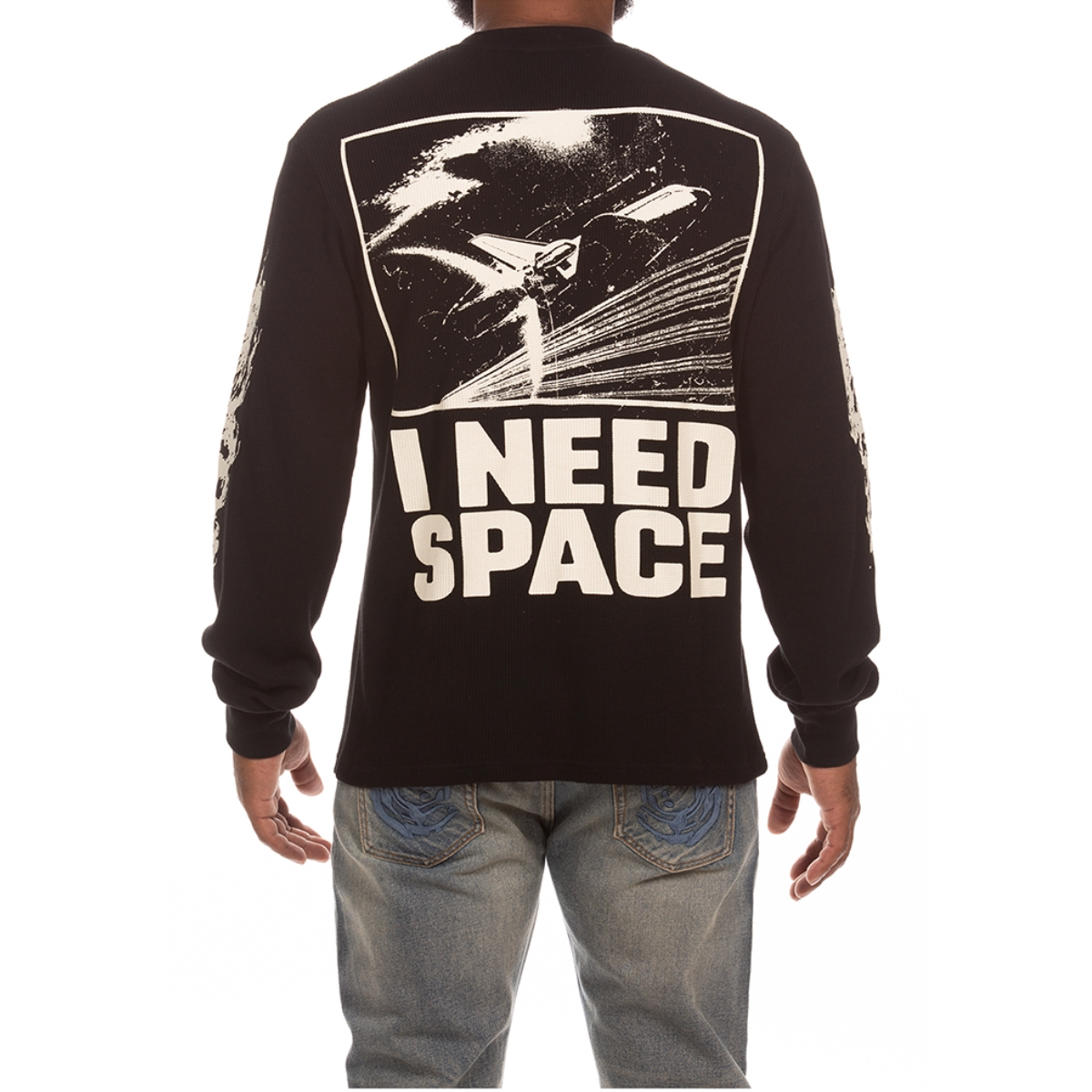 BB I NEED SPACE IS KNIT