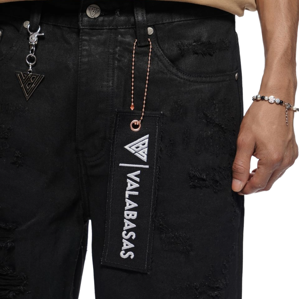 VALABASAS "CLIPPED" WAXED DENIM SHORTS (BLK)