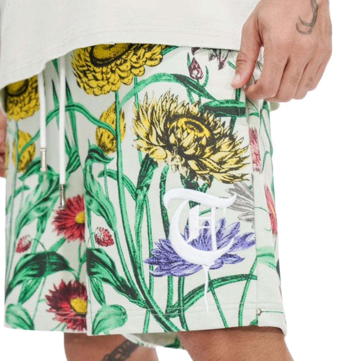 TRNCHS 'GROWN IN WAR' SHORTS (FLRL)