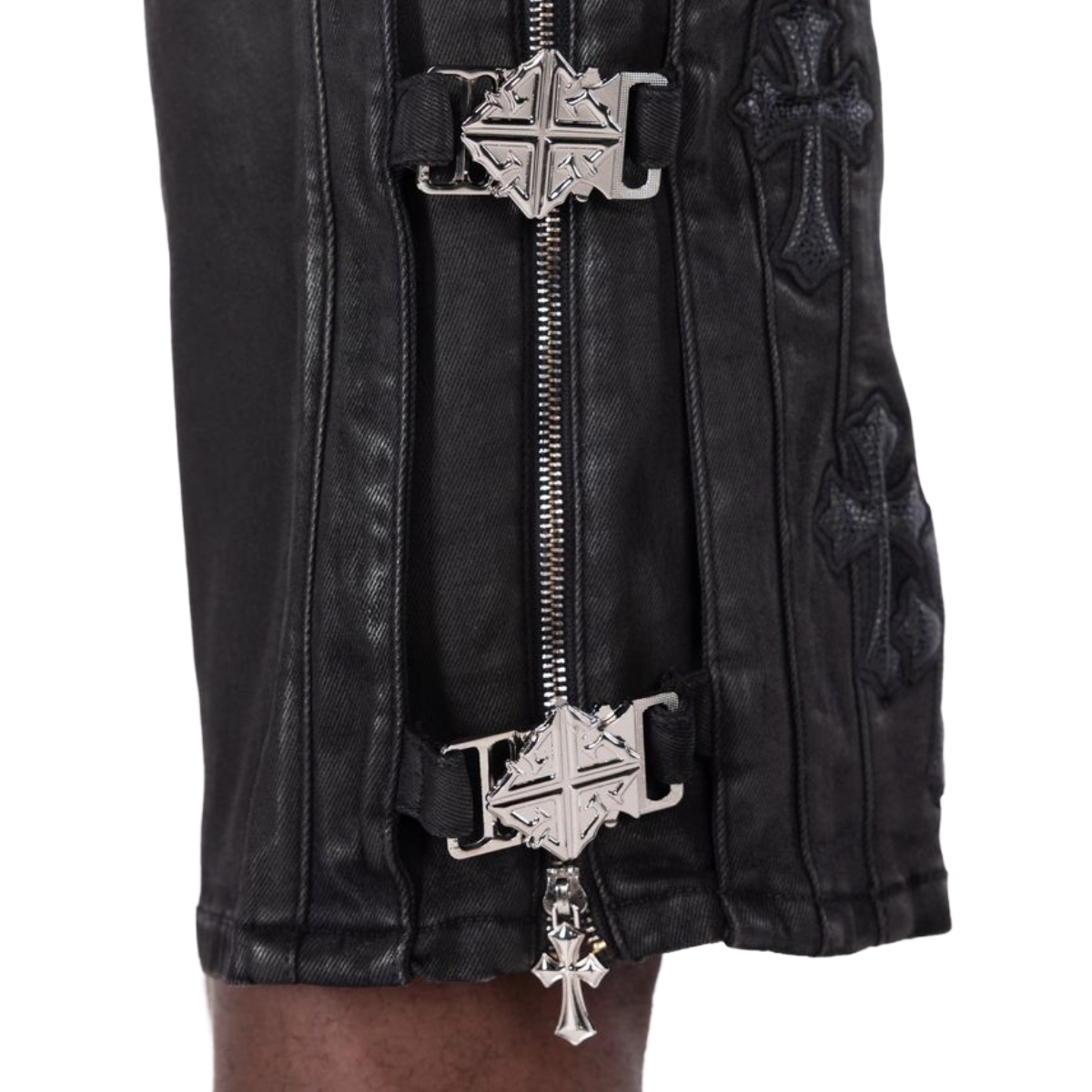 GUAPI 'CROSS BUCKLE' DENIM SHORTS (BLK)