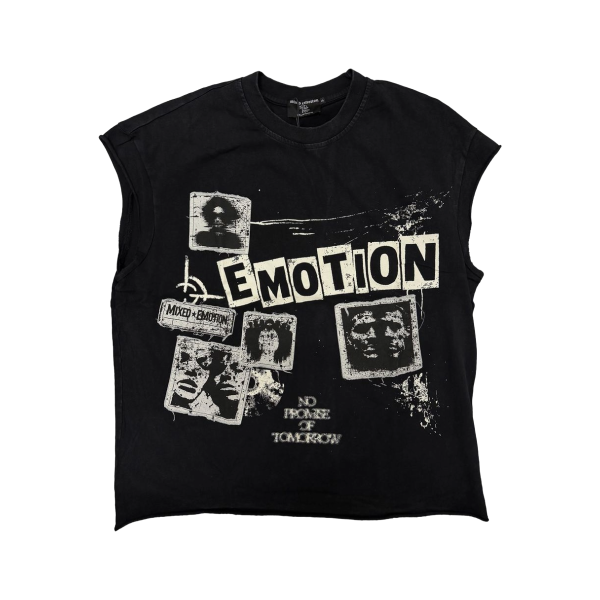 ME 'NEWSPAPER' SLEEVELESS TEE (BLK)